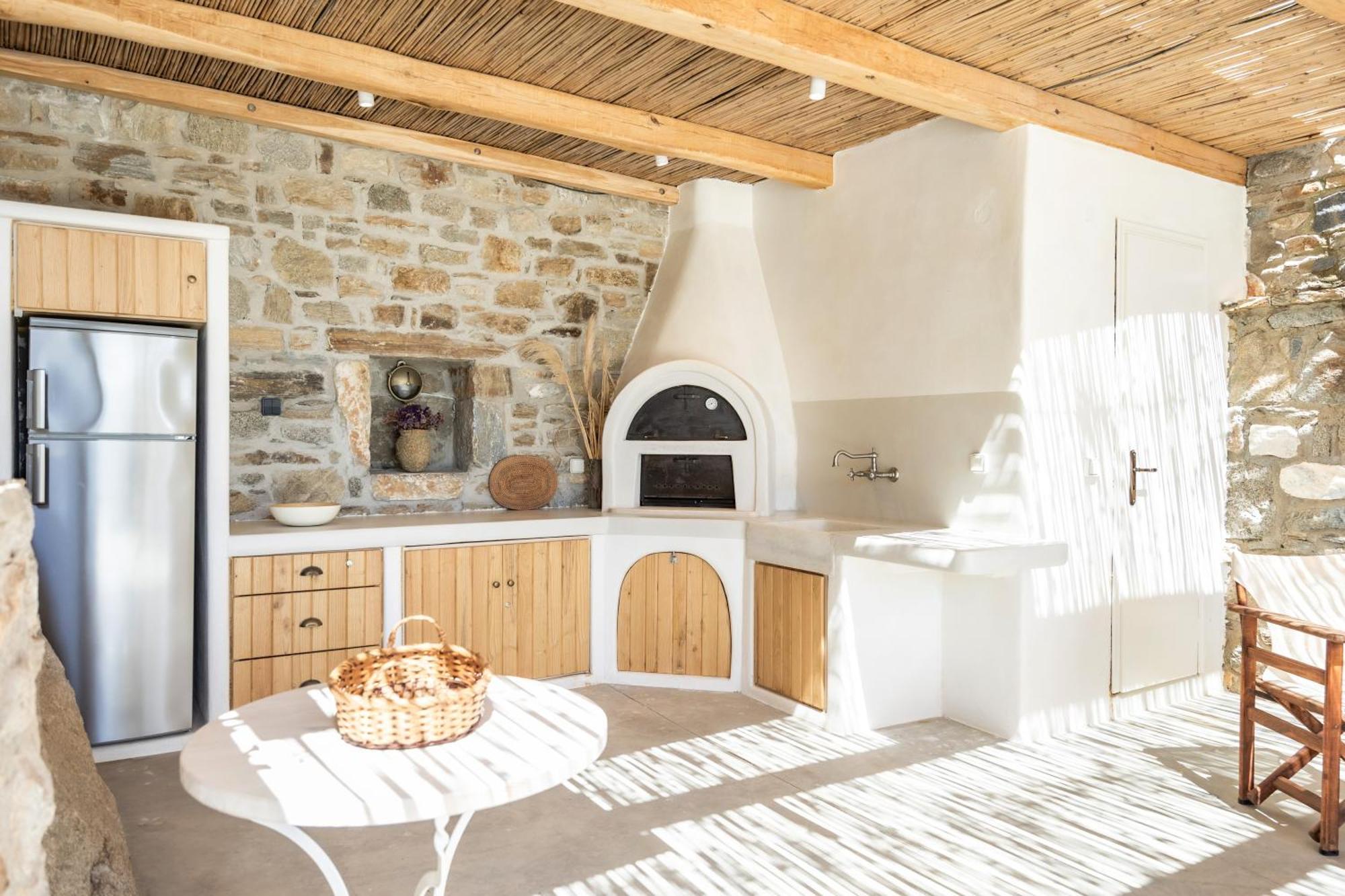 Thea Suites Naxos Agios Prokopios  Exterior photo