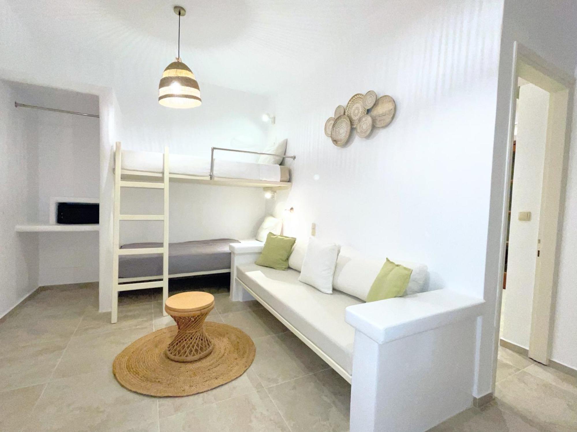 Thea Suites Naxos Agios Prokopios  Exterior photo